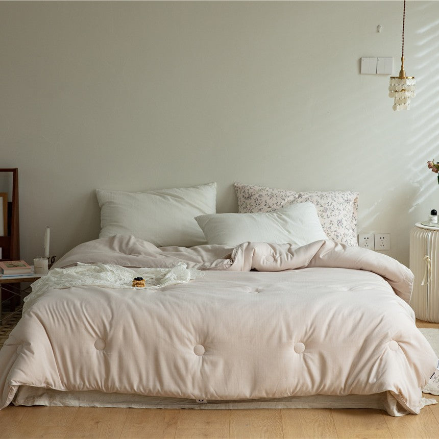 Thickened DuPont Fiber Faux Goose Down Winter Quilt For Warmth