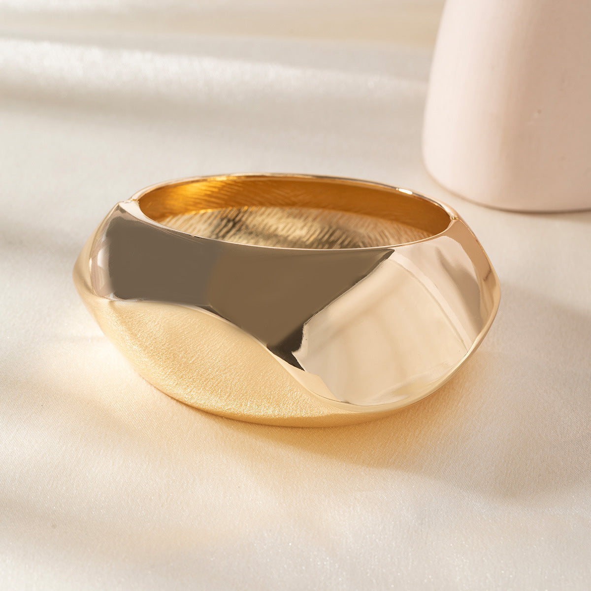 Exaggerated Wide Open Alloy Bracelet