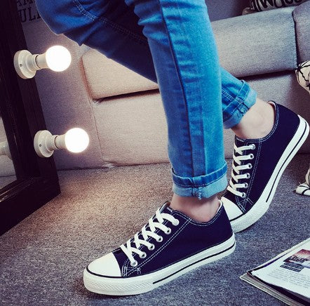 The Manufacturer Direct Wholesale Basic Low Canvas Shoes Casual Shoes For Men And Women Shoes Vulcanized Rubber Boots Korean Students