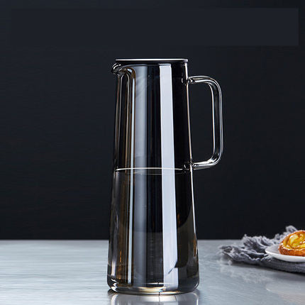 The Glass Of The Cold Kettle Can Be Used To Heat The Home