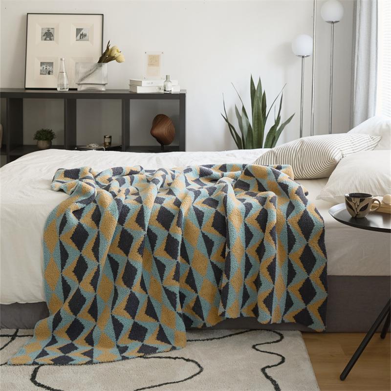 Half Velvet Bedroom Knitted Geometric Pattern Blanket Sofa Blanket