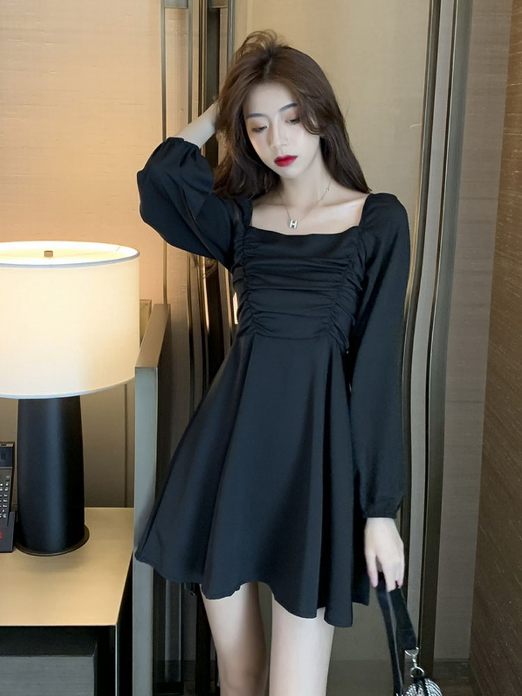 French retro pleated waist dress