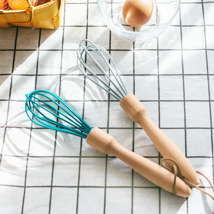 Large box egg beater