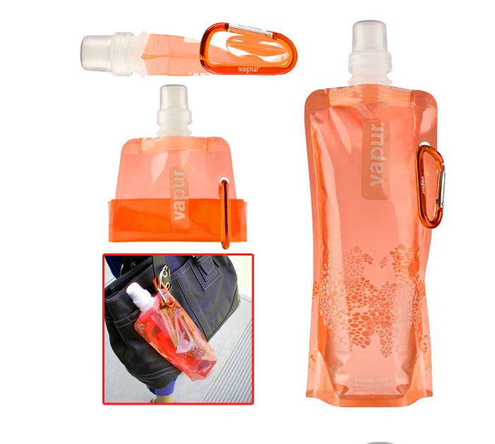 Portable collapsible water bag