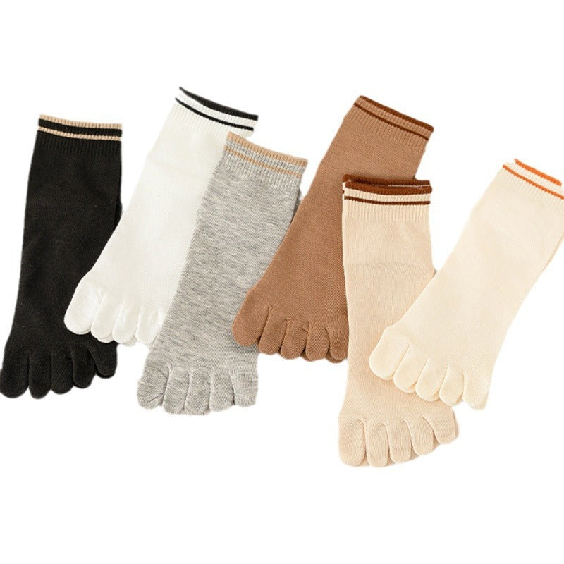 Breathable Sweat Absorbing Five Finger Striped Mid-calf Length Socks