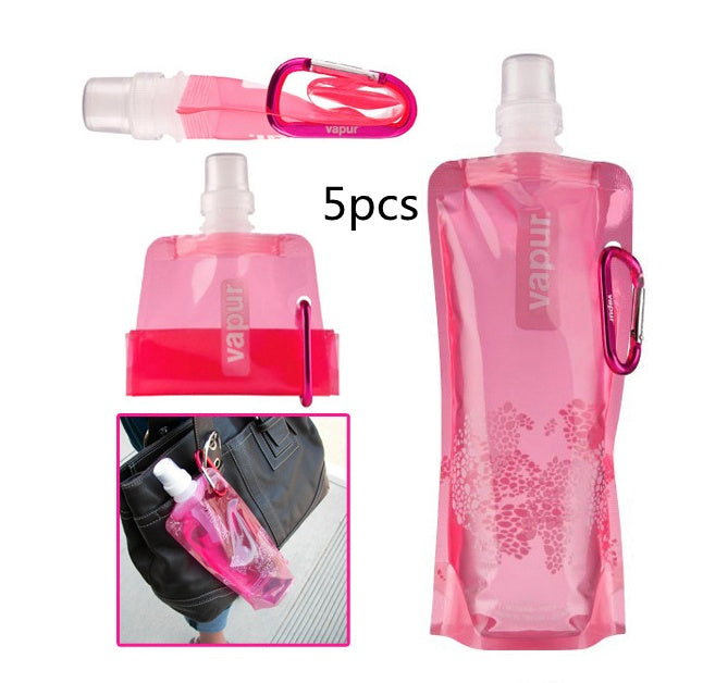 Portable collapsible water bag