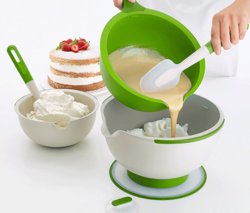 Three piece baking bowl set
