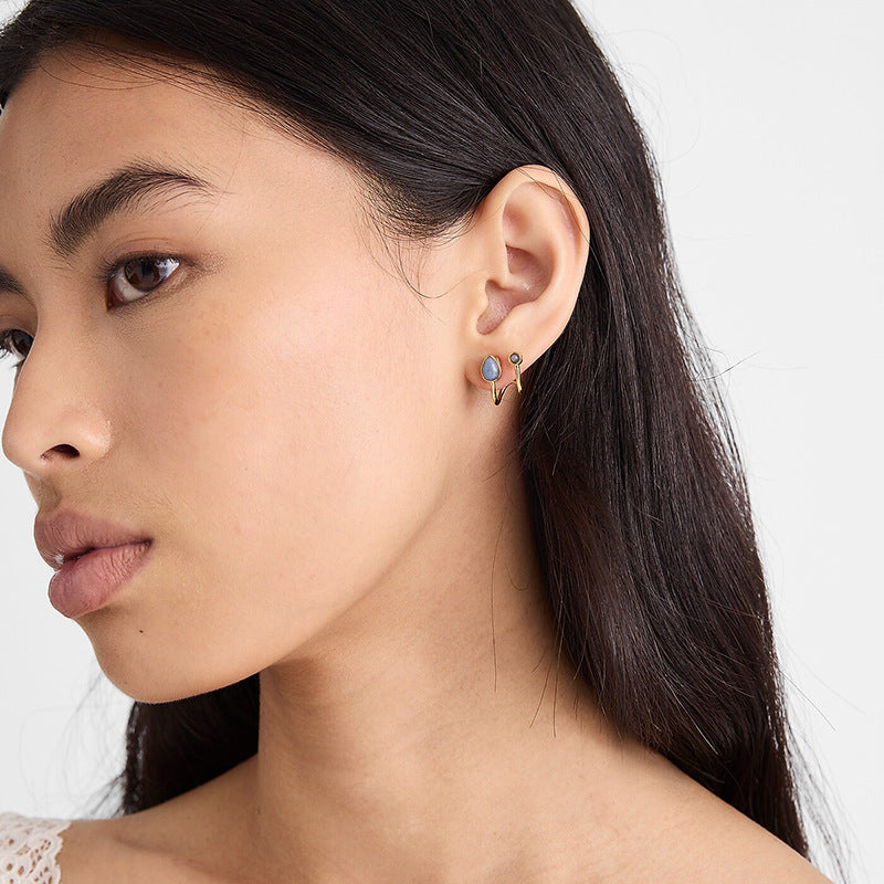 Fashionable And Minimalist Gold-plated Brass Stud Earrings For Women