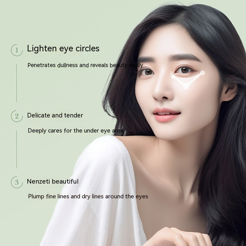 Creamy Eye Treatment With Avocado