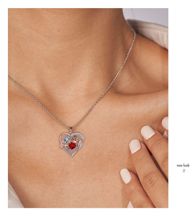 Love Heart-shaped Rose Pendant Necklace