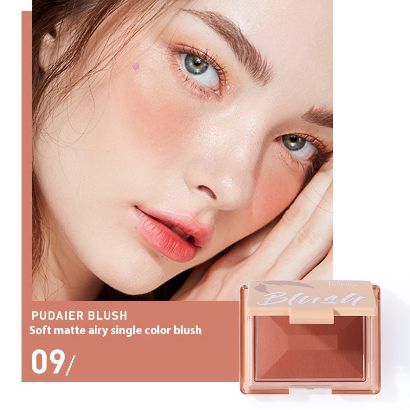 Matte Monochrome Blush Brightening Skin Tone