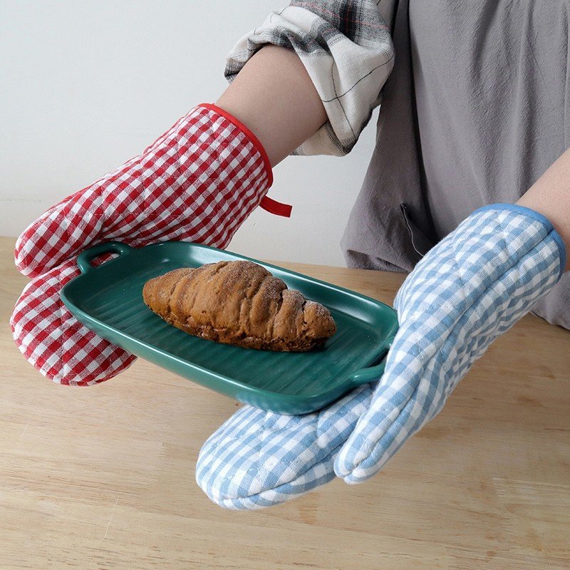 Cotton Yarn-dyed Plaid Baking Gloves Scald Preventing Met