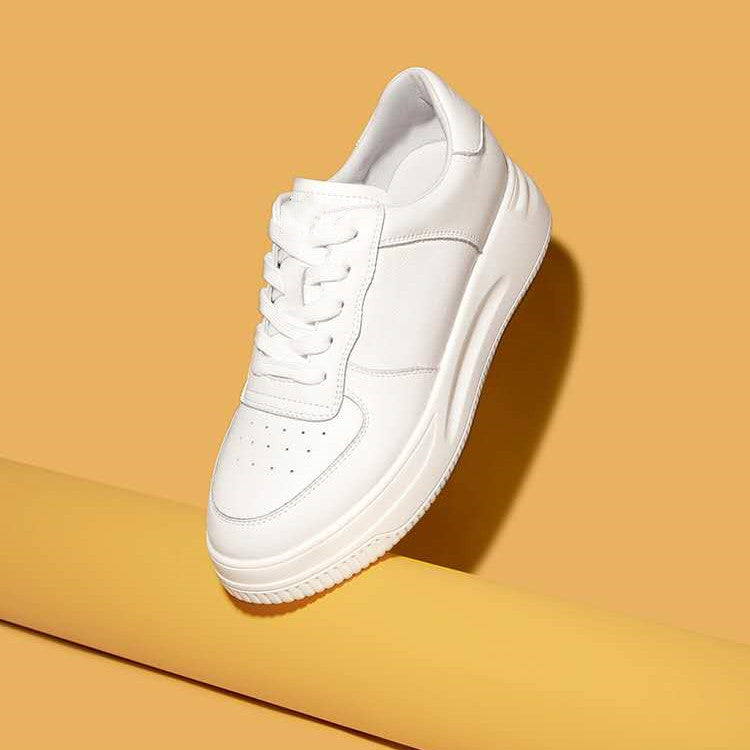 Women's flat casual shoes