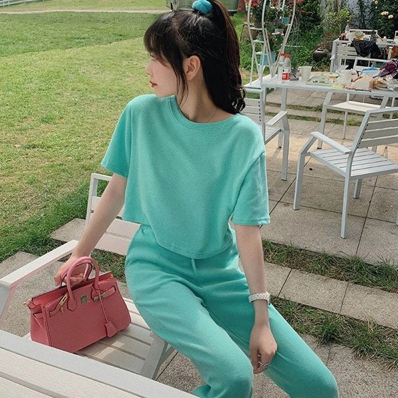 Korean Sweet Girl Sports Loose Slimming And Short T-shirt Ankle-length Pants Two-piece Set