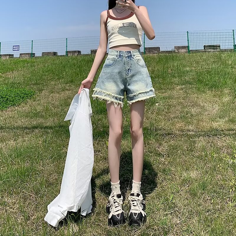 Raw-edge Denim Shorts For Women New Summer Style With A High Waist