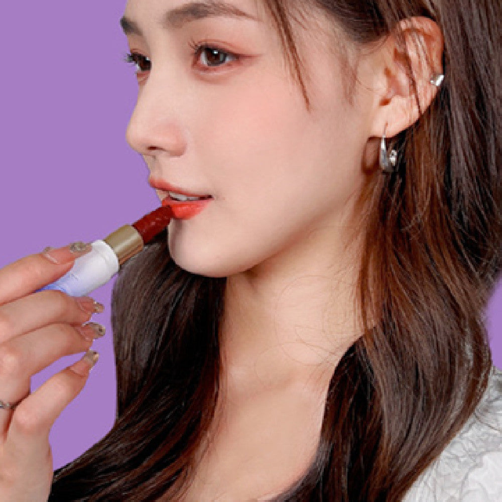 Lipstick Suit Eye Shadow Eyeliner