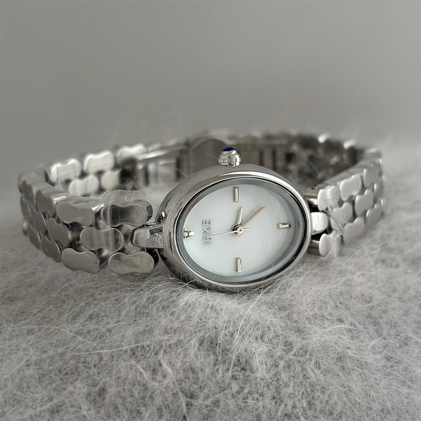 Oval Exquisite Women's Casual Watch