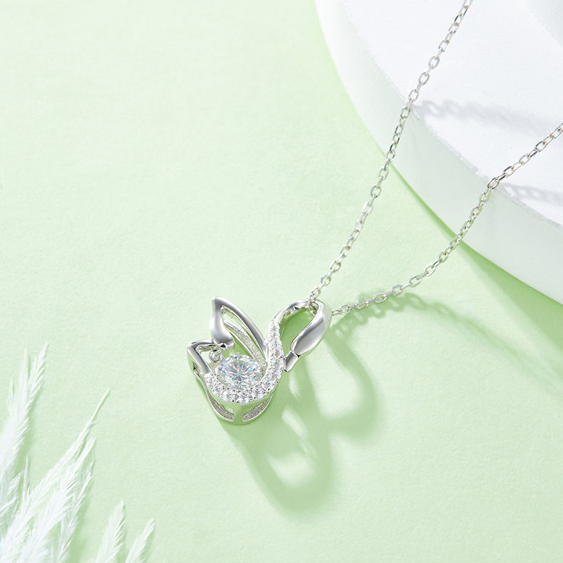 Set With Top-quality Moissanite, This Luxurious And Fashionable Light Luxury Trend Jewelry Necklace Pendant Is Made Of S925 Silver Electroplated With Platinum