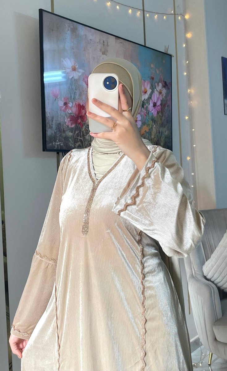 عباية قطيفة فرنساوي مضلع ناعمة وراقية - Eshtree