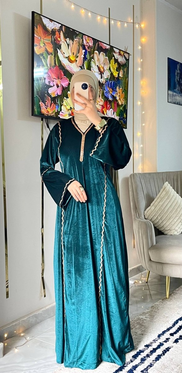 عباية قطيفة فرنساوي مضلع ناعمة وراقية - Eshtree