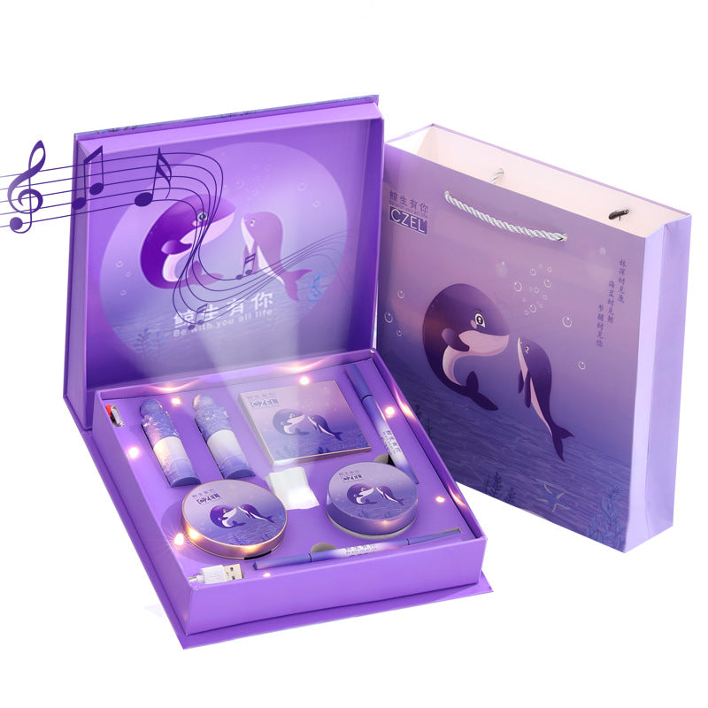 Lipstick Suit Eye Shadow Eyeliner