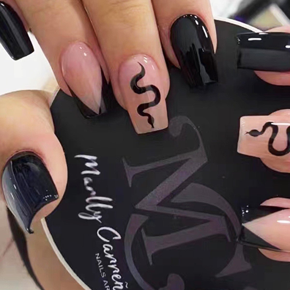 Almond Wear Nail Simple Frosted Glossy Fake Nail Tip - Eshtree