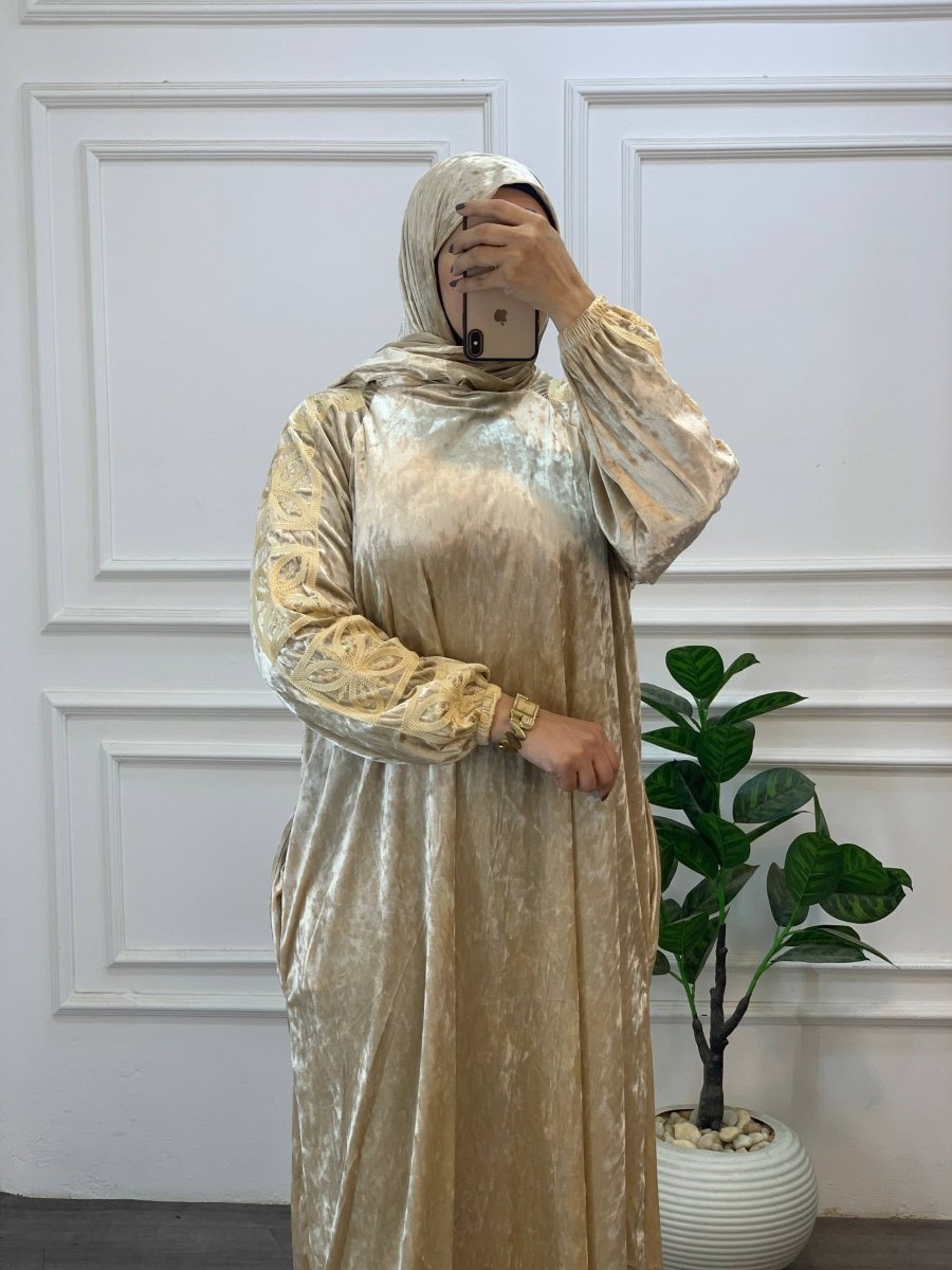 إسدال صلاة بخامة قطيفة فرنساوي مستوردة - Eshtree