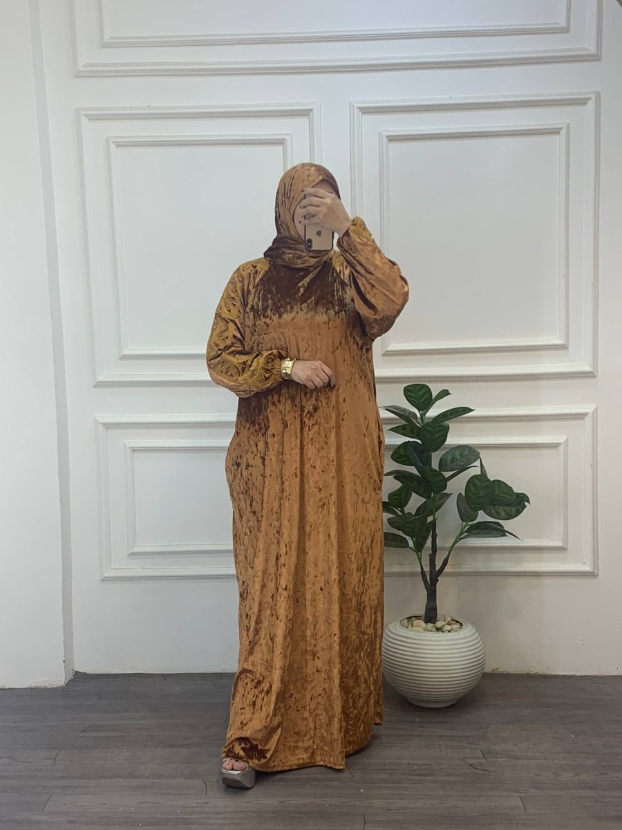 إسدال صلاة بخامة قطيفة فرنساوي مستوردة - Eshtree