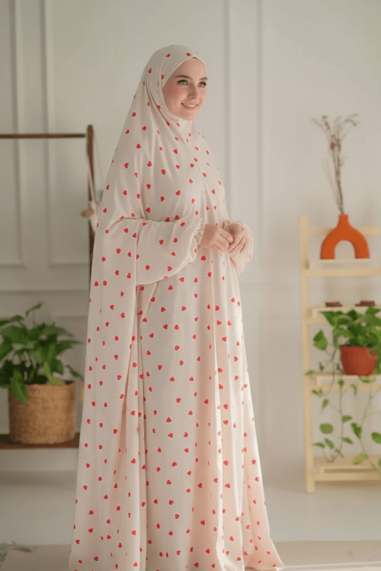 إسدال صلاة حريمي طويل تصميم مريح بطبعة قلوب - Eshtree