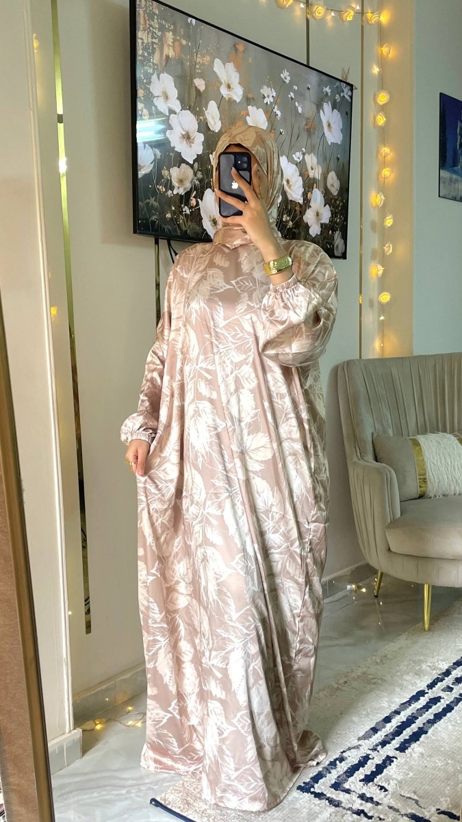 إسدال صلاة ستان بخامة ستان أرماني فاخرة - Eshtree