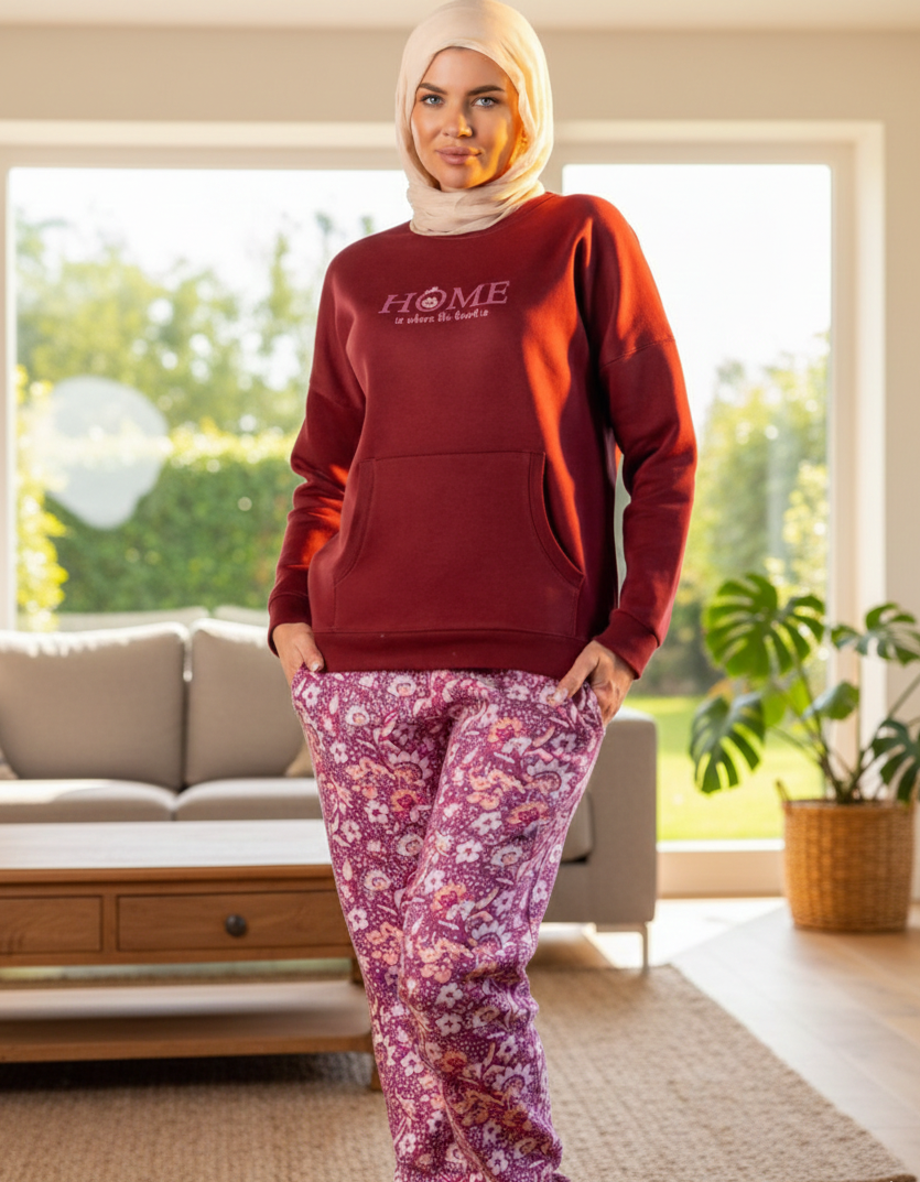 بيجامة شتوي حريمي بتصميم عملي يناسب أجواء البيت - Eshtree