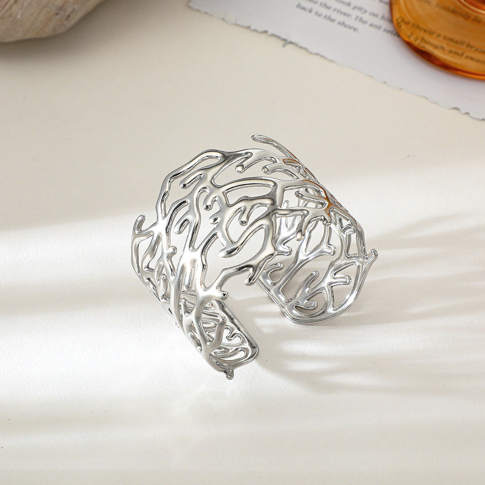 Wide Stainless Steel Adjustable Exaggerated High-grade Golden Open-End Flower Leaf Bracelet