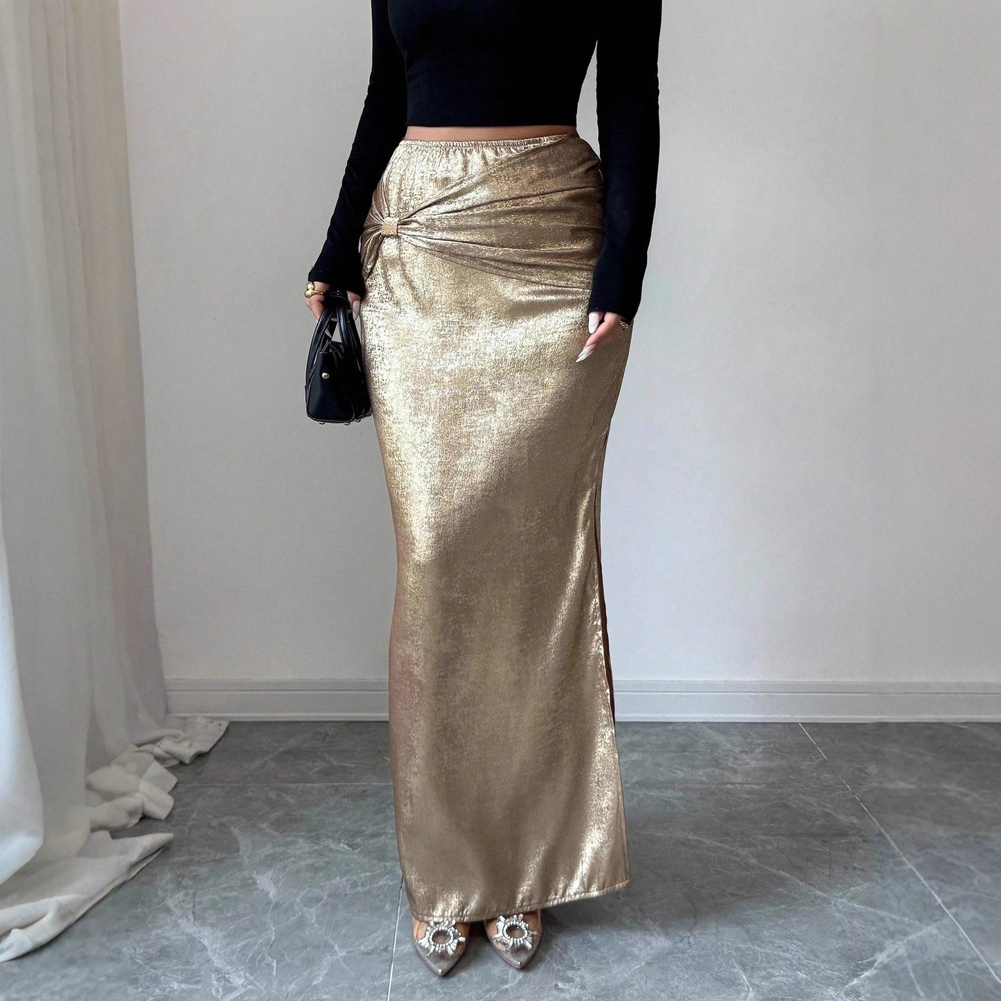 Women's Metal-Embellished Pleated Bodycon Skirt With Slit Slimming Design