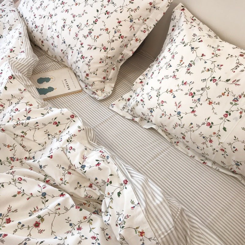 Four - piece set of small floral cotton bed - Eshtree