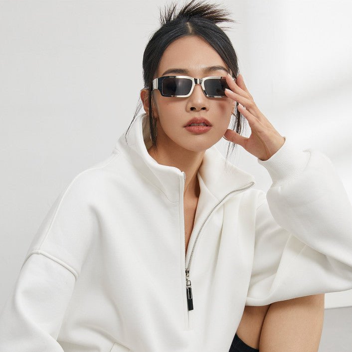 Half - zip Relaxed - fit Sweatshirt With A Stand - up Collar For Spring And Fall - Eshtree