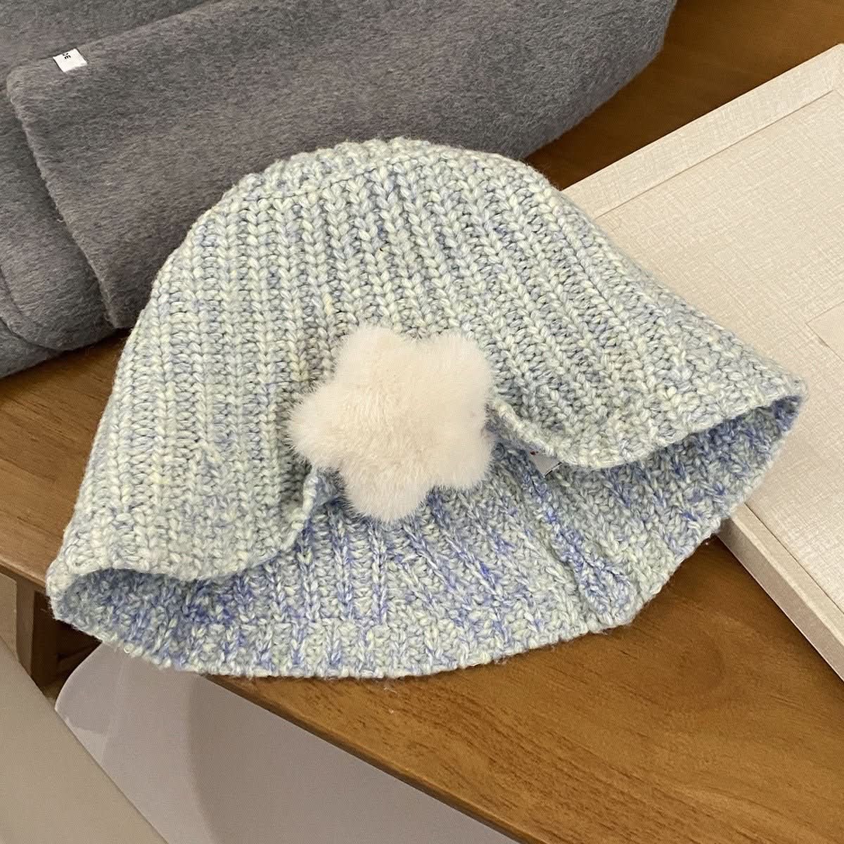 Korean - style Cute Plush Star Knitted Bucket Hat - Eshtree