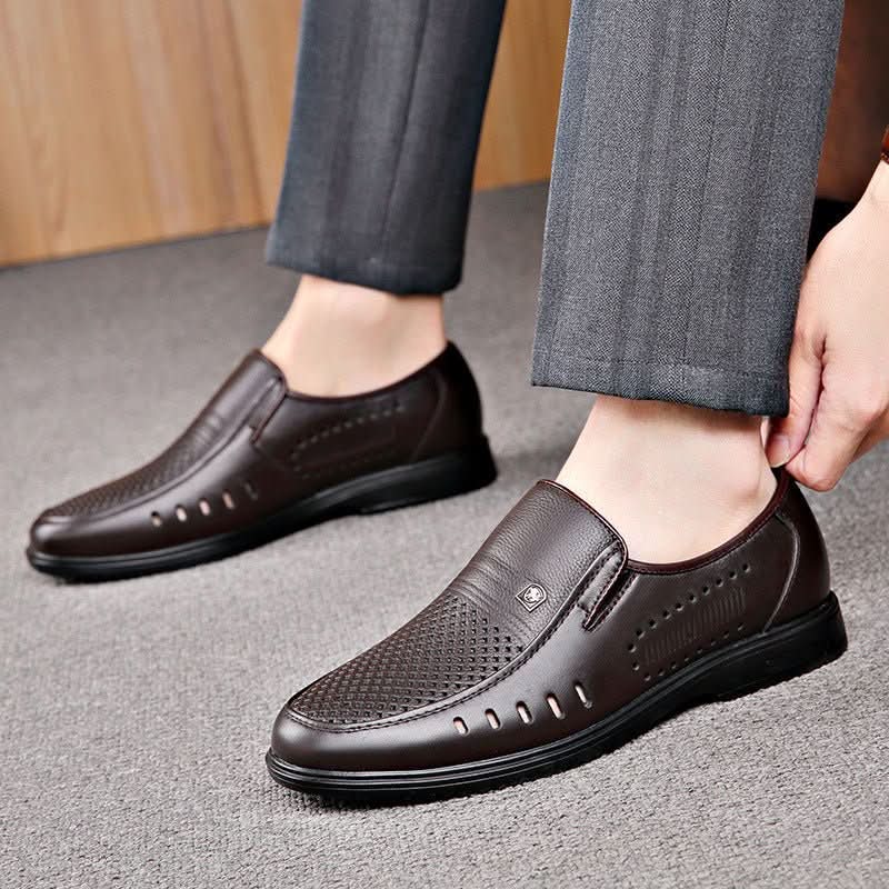 Men's Leather Genuine Flat Sole Round Toe Soft Sole Non - slip Casual Shoes For Middle - aged - Eshtree
