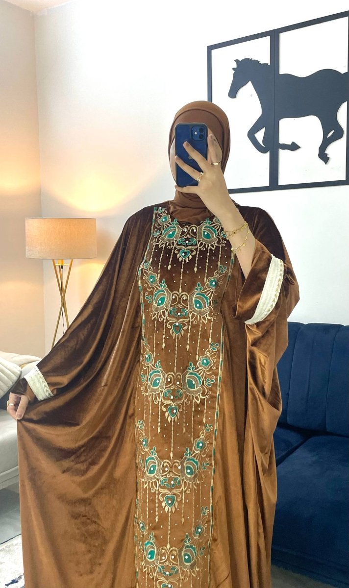 ملحفة فاخرة بخامة القطيفة الفرنساوي - Eshtree