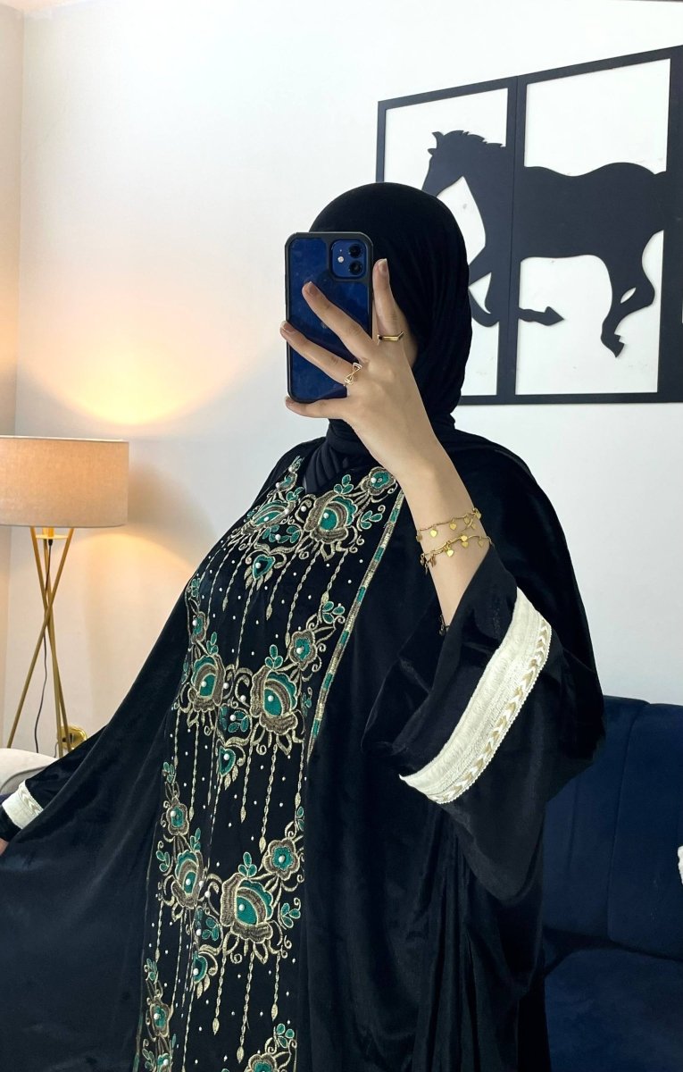 ملحفة فاخرة بخامة القطيفة الفرنساوي - Eshtree