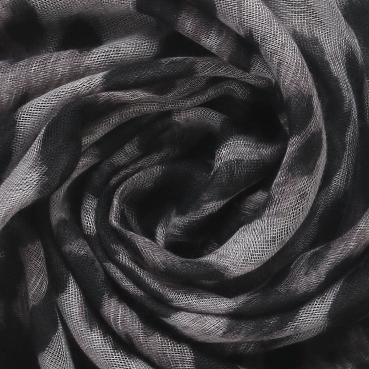 Printed Classic Leopard Pattern Flat Women's Toe Cap Scarf Silk Scarf - Eshtree