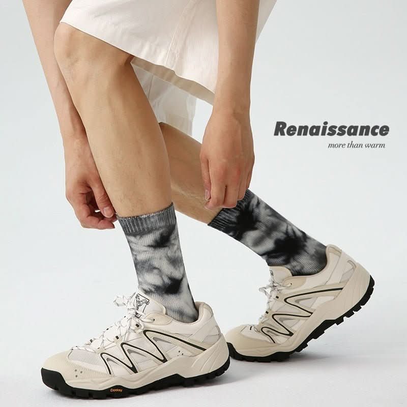 Renaissance Original Tube Socks Simple Letters Men - Eshtree