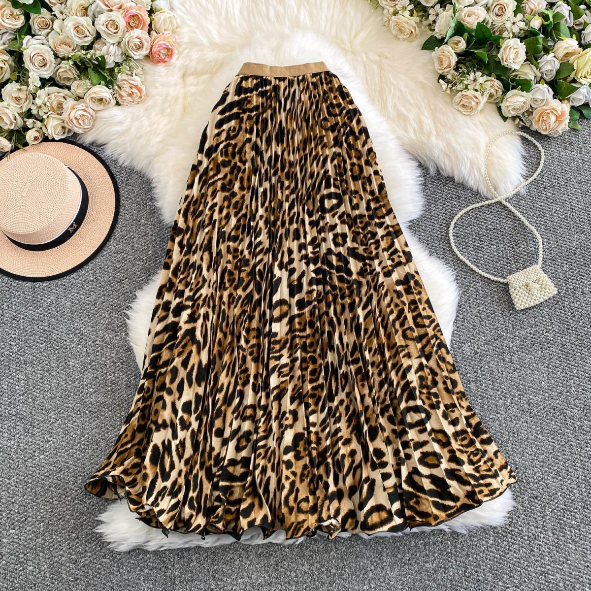 Small - brand Trendy Leopard - print Skirt With A Chic Western Vibe - Eshtree