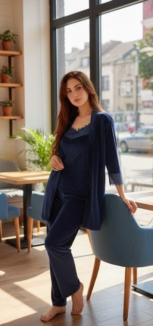 طقم قطيفة انيق مكون من 4 قطع حريمي - Eshtree