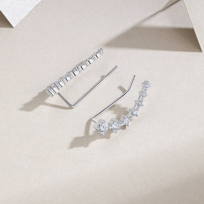 Top - quality Moissanite Luxury And Fashionable Light Luxury Jewelry Silver Stud Earrings S925 Silver Plated Platinum - Eshtree