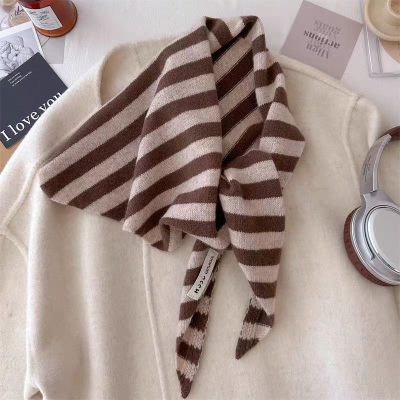Triangle Scarf For Women Versatile, Warm, And Stylishperfect For Any Look - Eshtree