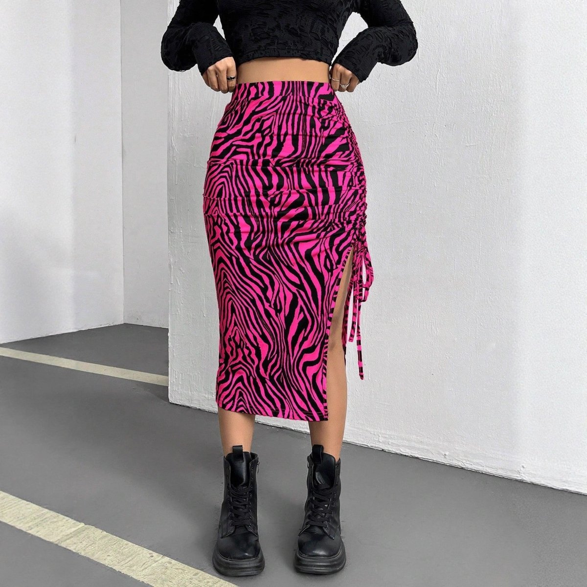 Women's Casual And Versatile Fashion Hot Pink Skirt - Eshtree