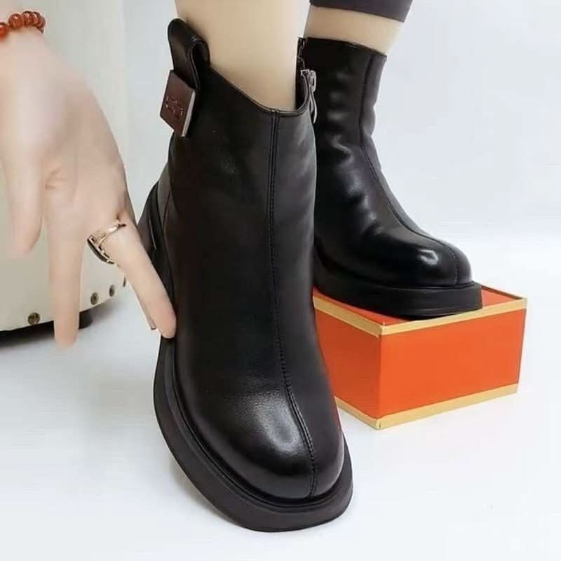 Women's Simple And Elegant Mid Heeled Short Boots - Eshtree