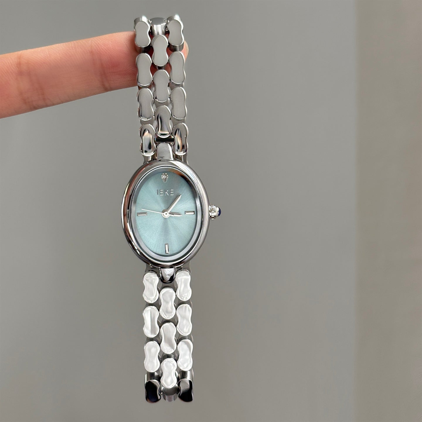 Oval Exquisite Women's Casual Watch