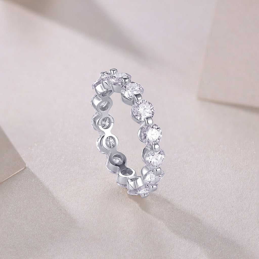 The Morning Star Shines - A Wedding Ring Set With Top-quality Moissanite S925, Silver And Platinum-plated. The Ring Can Be Inspected With A Diamond Pen