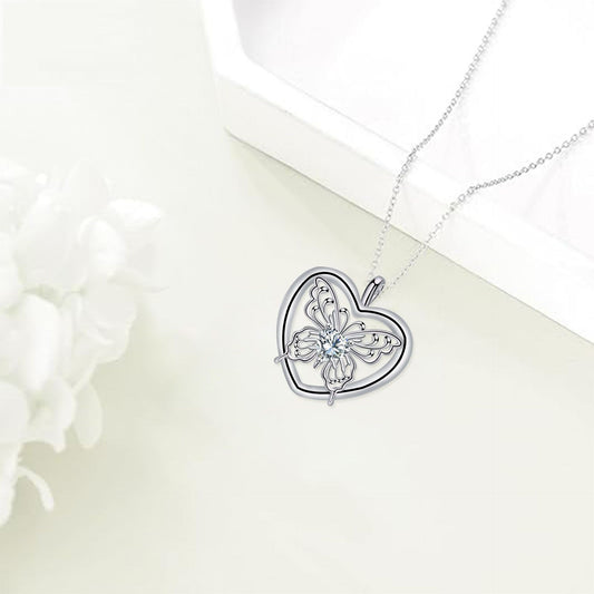 Butterfly Pendant Ornaments Heart-shaped Necklace